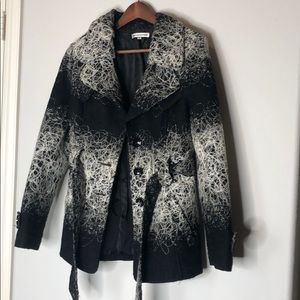 Alexandra Rosati coat